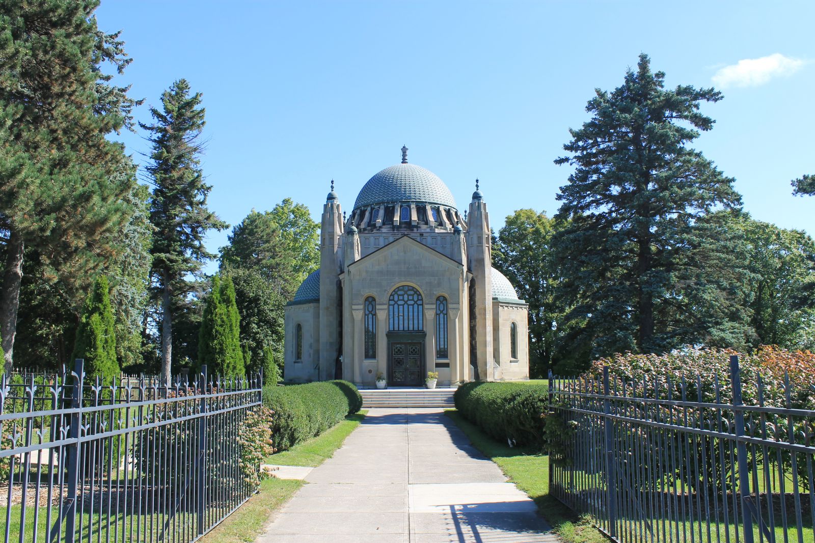 The Thomas Foster Memorial